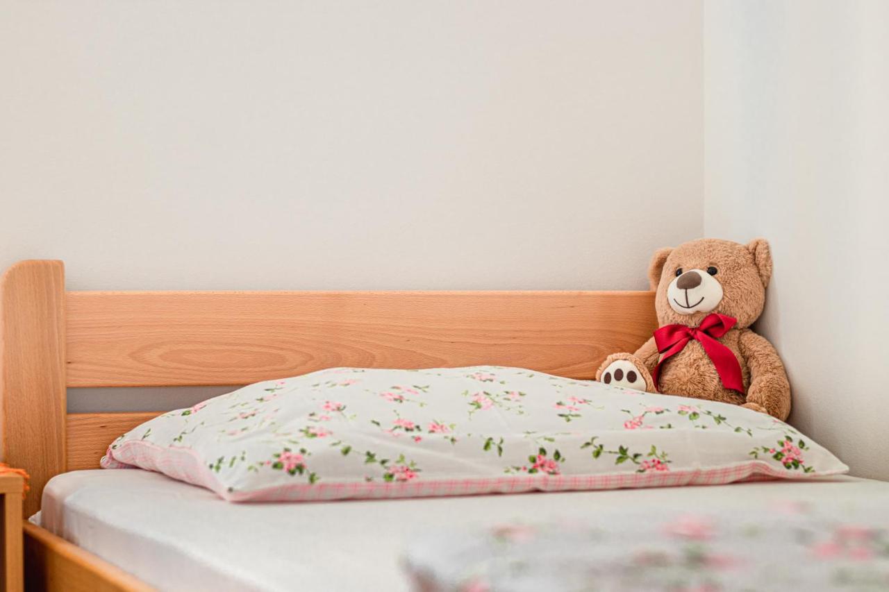 Apartments Sandra คอร์นิช ภายนอก รูปภาพ