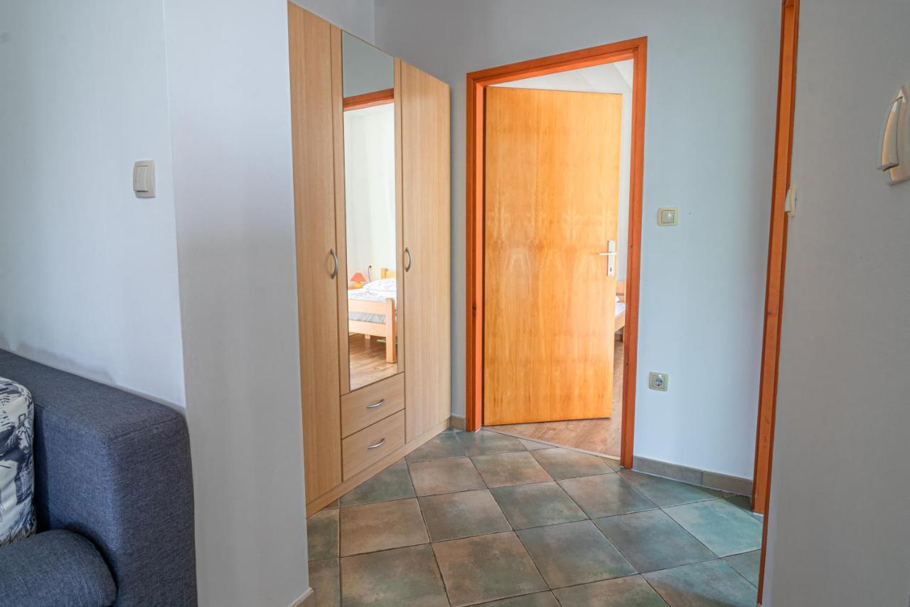 Apartments Sandra คอร์นิช ภายนอก รูปภาพ